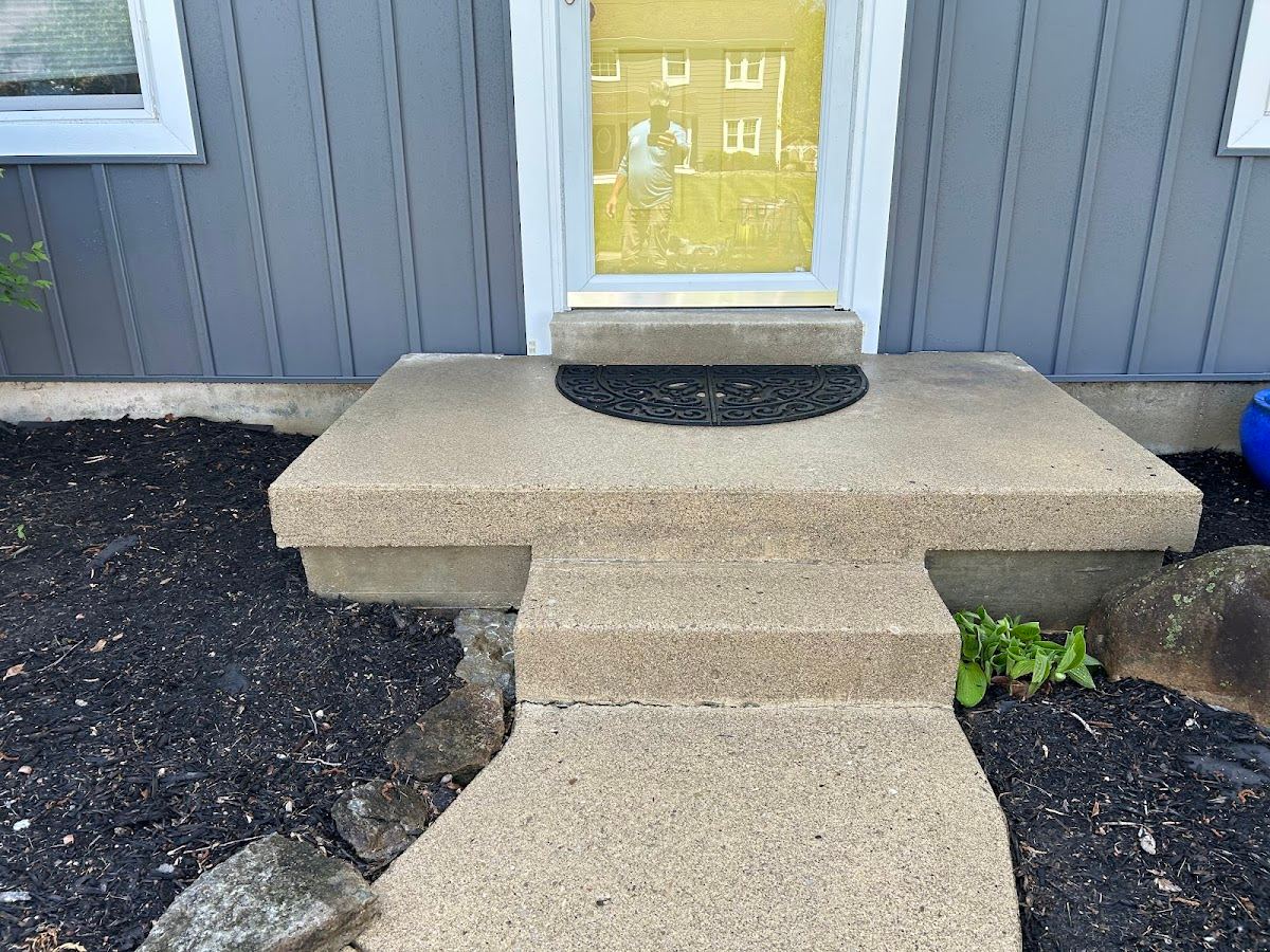 Sidewalk Cleaning service in Ohio