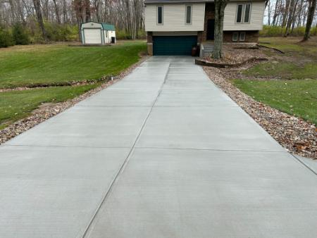 Concrete cleaning in Morrow, Ohio